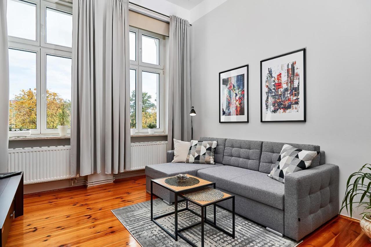 Nowa 12 Apartment
